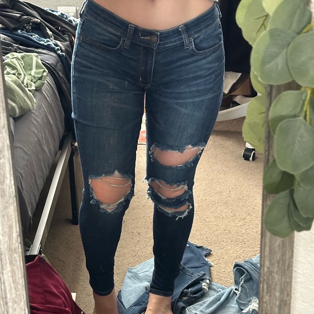 Blue Skinny Jeans with Distressed Knees